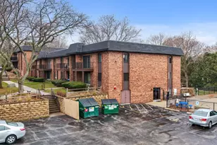 9340 W Forest Home Ave, Milwaukee, WI 53228 - Photo 13