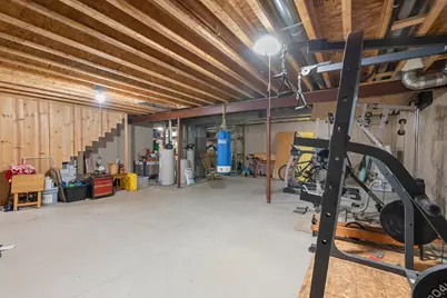 226  Beatrice Dr, Hartford, WI 53027 - Photo 25