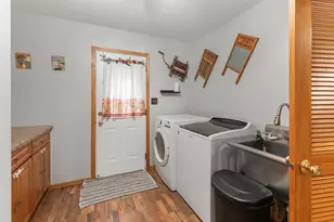 226 Beatrice Dr, Hartford, WI 53027 - Photo 13