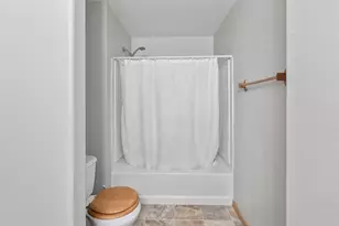 226 Beatrice Dr, Hartford, WI 53027 - Photo 21