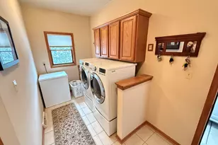 N108W17282 Lilac Ln, Germantown, WI 53022 - Photo 7