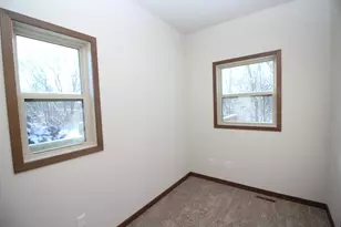 725 Brookview Ct, Racine, WI 53402 - Photo 23