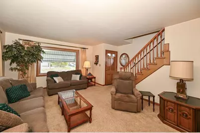 3734 N 73rd St, Milwaukee, WI 53216 - Photo 5