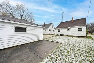 3734 N 73rd St, Milwaukee, WI 53216 - Photo 29