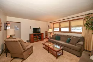 3734 N 73rd St, Milwaukee, WI 53216 - Photo 7