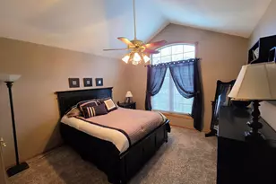 W282N4163 Somerset Ln, Delafield, WI 53072 - Photo 25