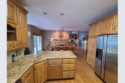 W282N4163  Somerset Ln, Delafield, WI 53072 - Photo 15