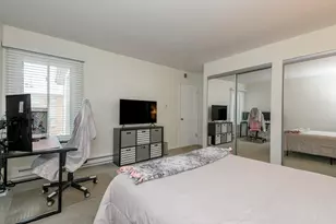 W169N11452 Biscayne Dr, Germantown, WI 53022 - Photo 23