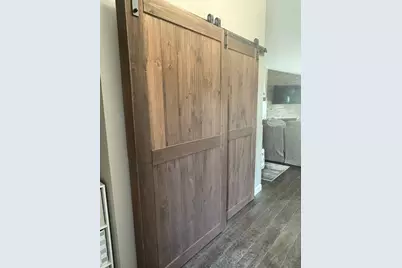 137  Acorn Ln, West Salem, WI 54669 - Photo 7