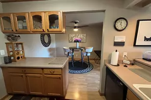 W176N9746 Riversbend Circle, Germantown, WI 53022 - Photo 9