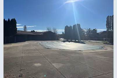 W176N9746  Riversbend Cir #E, Germantown, WI 53022 - Photo 7