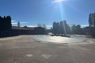 W176N9746 Riversbend Circle, Germantown, WI 53022 - Photo 7