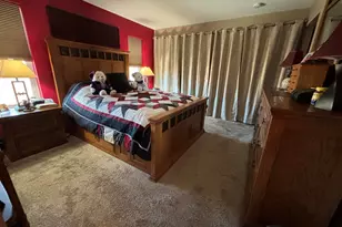 W176N9746 Riversbend Circle, Germantown, WI 53022 - Photo 17