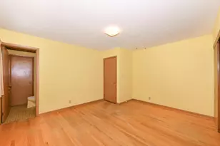 6124 W Spokane St, Milwaukee, WI 53223 - Photo 17