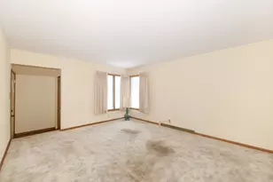 6124 W Spokane St, Milwaukee, WI 53223 - Photo 5