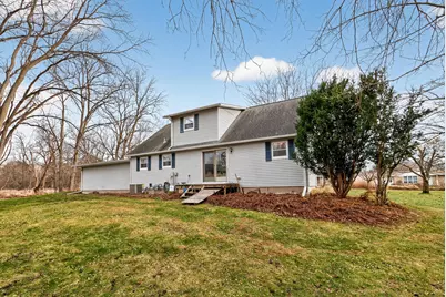 225  Juneau St, Lowell, WI 53557 - Photo 27