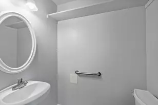 108 E Oak Crest Ln, Wales, WI 53183 - Photo 11