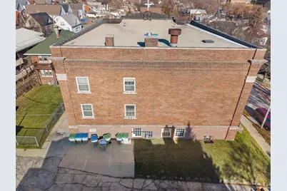 3001 W Mitchell St, Milwaukee, WI 53215 - Photo 9