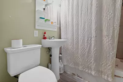 319  Jasper Ln, Waukesha, WI 53188 - Photo 11