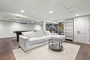 5325 W Allerton Ave, Greenfield, WI 53220 - Photo 19