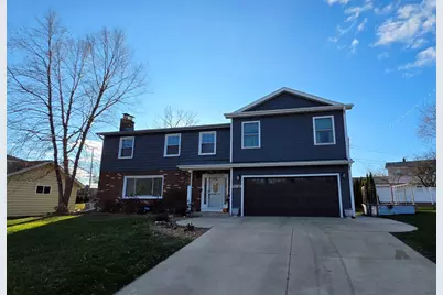 1424  Hickory Way, Racine, WI 53405 - Photo 1