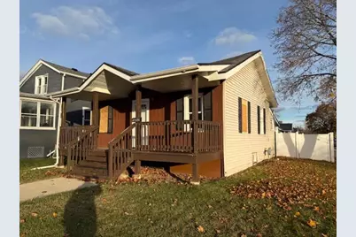 1602  76th St, Kenosha, WI 53143 - Photo 3
