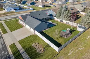 905 Pioneer Dr, Holmen, WI 54636 - Photo 67