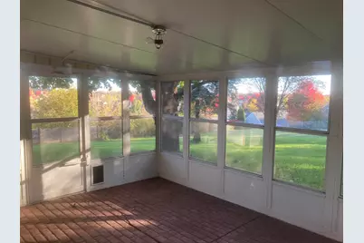 W234N7604  Woodside Rd, Sussex, WI 53089 - Photo 37