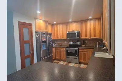 576  Trail Ridge Ln, Plymouth, WI 53073 - Photo 5