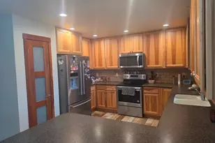 576 Trail Ridge Ln, Plymouth, WI 53073 - Photo 5