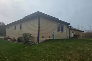 576 Trail Ridge Ln, Plymouth, WI 53073 - Photo 39