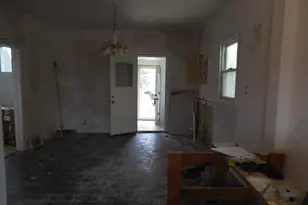 1312 S 61st St, West Allis, WI 53214 - Photo 5