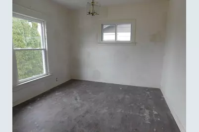 1312 S 61st St, West Allis, WI 53214 - Photo 9