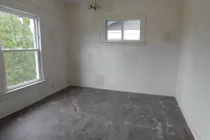 1312 S 61st St, West Allis, WI 53214 - Photo 9