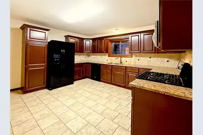 3655  99th St, Pleasant Prairie, WI 53158 - Photo 15