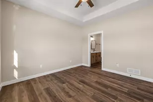 1870 Woodland Way, Slinger, WI 53086 - Photo 23