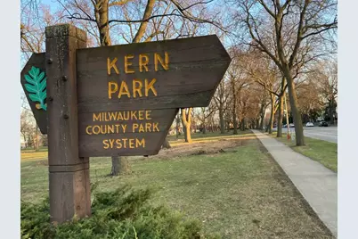 1311 E Randolph Ct #C, Milwaukee, WI 53212 - Photo 23