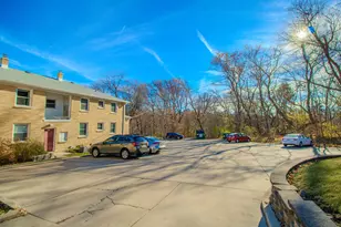 1311 E Randolph Ct, Milwaukee, WI 53212 - Photo 21