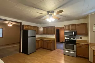 210 S Oak St, Crivitz, WI 54114 - Photo 13