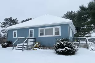 210 S Oak St, Crivitz, WI 54114 - Photo 1