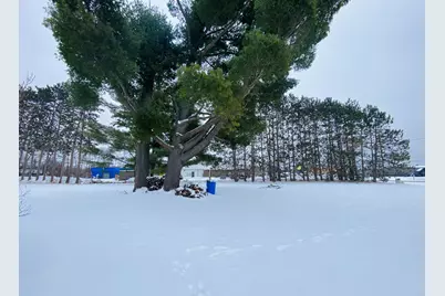 210 S Oak St, Crivitz, WI 54114 - Photo 25