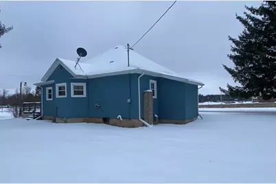 210 S Oak St, Crivitz, WI 54114 - Photo 5