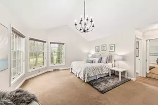 8266 S Country Club Cir, Franklin, WI 53132 - Photo 21