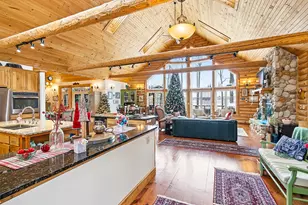 N4272 Sleepy Hollow Rd, Oakland, WI 53523 - Photo 3