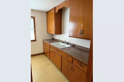 6100 W Lisbon Ave, Milwaukee, WI 53210 - Photo 7