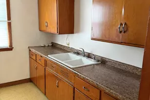 6100 W Lisbon Ave, Milwaukee, WI 53210 - Photo 7