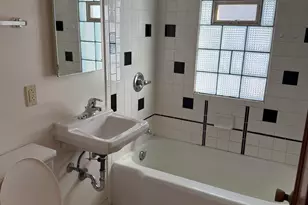 6100 W Lisbon Ave, Milwaukee, WI 53210 - Photo 9