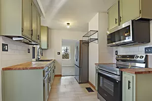 9105 Gittings Rd, Racine, WI 53406 - Photo 7