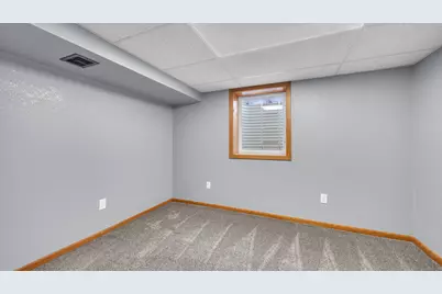 1702 N 26th St, Sheboygan, WI 53081 - Photo 17