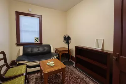 1515  Taylor Ave #4, Racine, WI 53403 - Photo 9